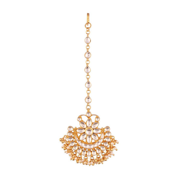 Gold-Plated Kundan Maang Tikka with Pearl Droplets and Flora