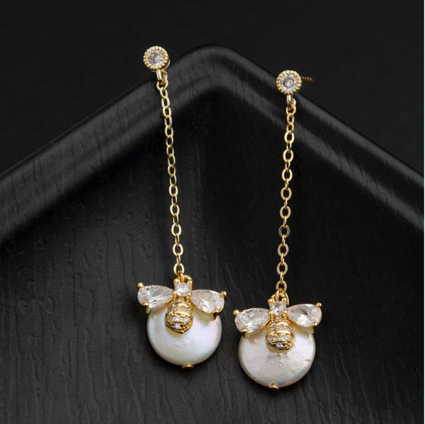 24 Carat Guaranteed Gold Plated Chain Dangling Freshwater Natural Cultural Pearl With American Diamond Fashion Drop Earring- PER 2113 - Trendisia