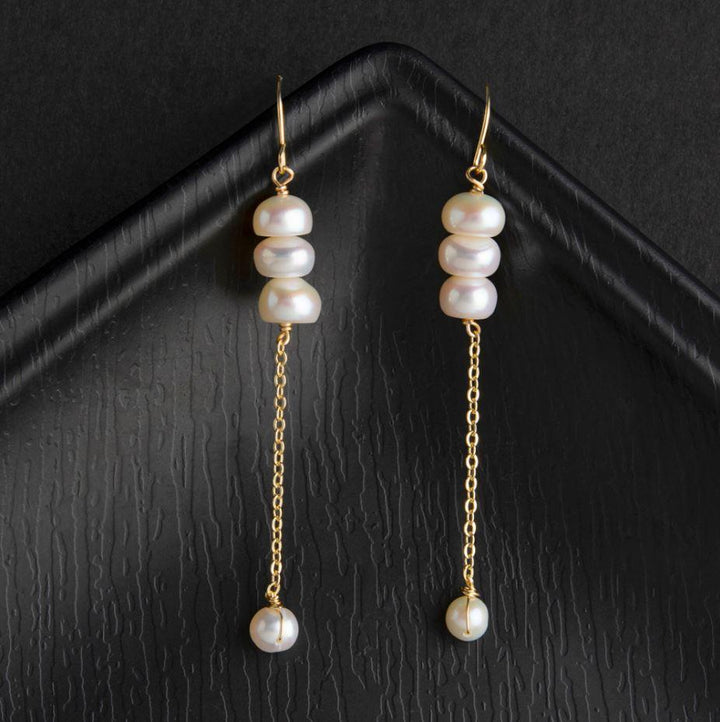 24 Carat Guaranteed Gold Plated Hanging Chain Freshwater Natural Cultural Pearl Fashion Drop Earring- PER 2126 - Trendisia