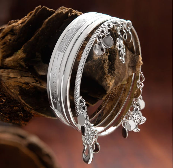 Silver Rhodium Plated Letter Printed Hanging Fish Flower Designed Set Bangle