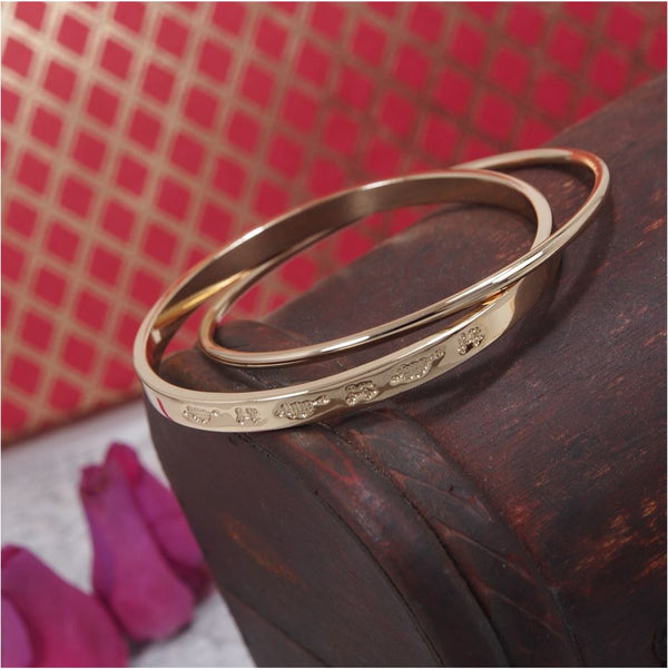 Gold Plated Dual Hearts With Couple Design Printed Double Round Interlocked Bangle
