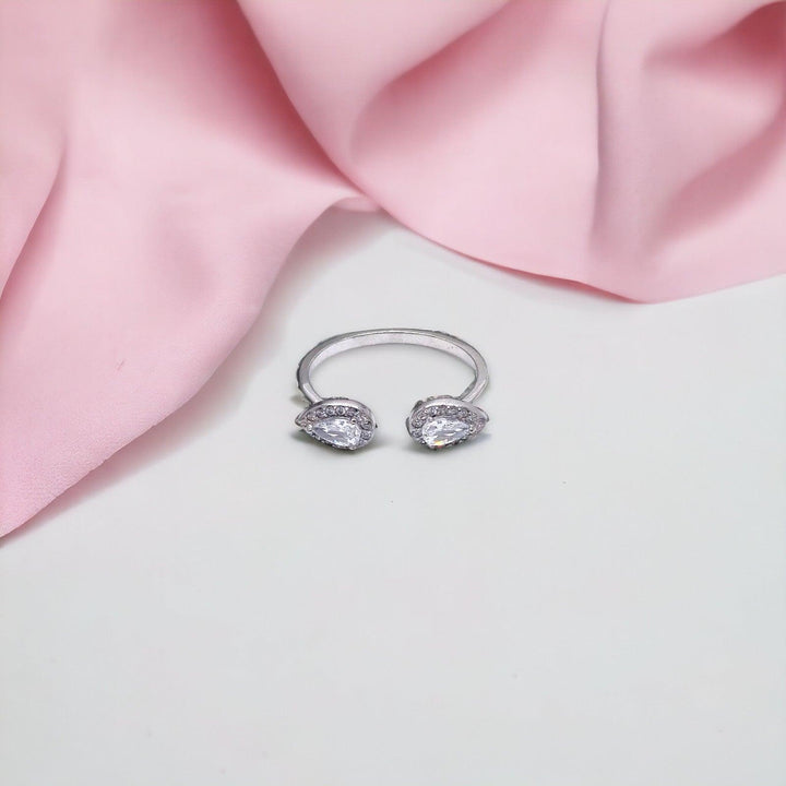 92.5 Sterling Silver Finger ring - Trendisia