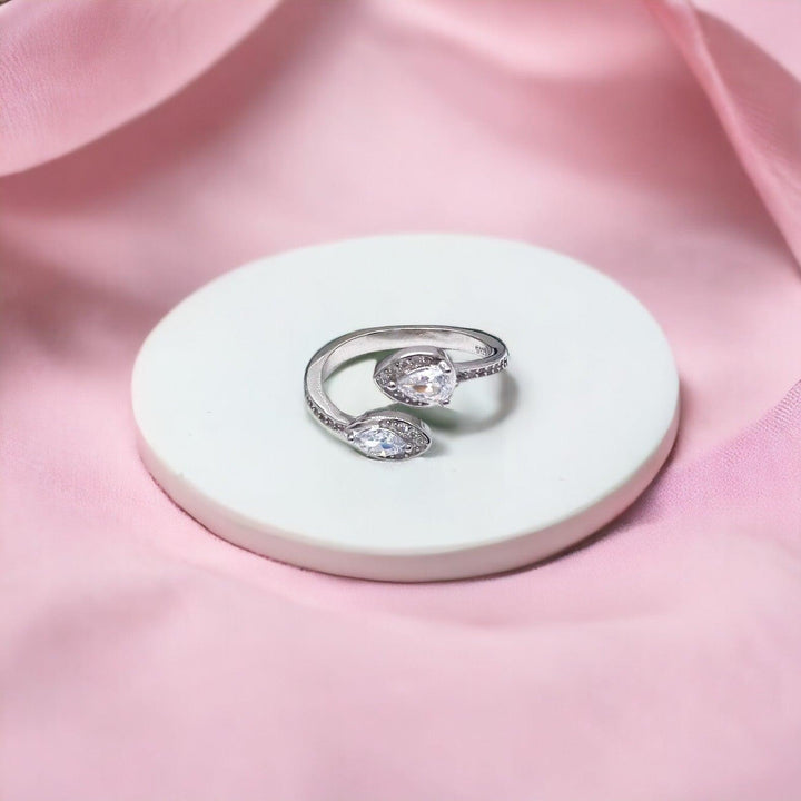 92.5 Sterling Silver Finger ring - Trendisia