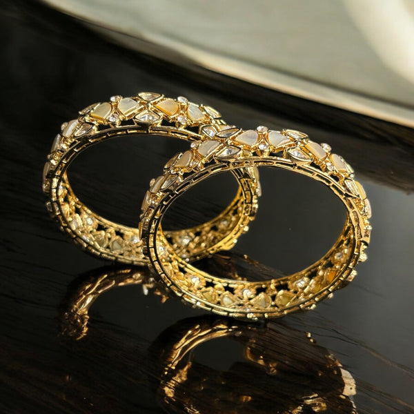 Elegant Kundan Bangle Set with Gold-Plated Detailing