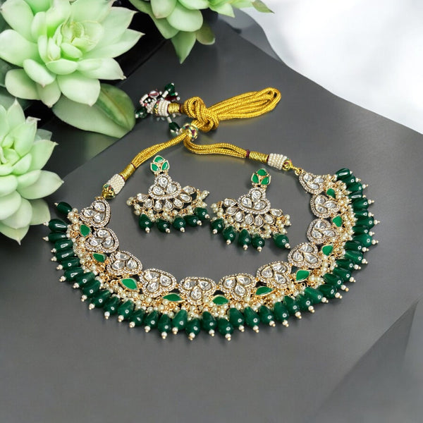 Graceful Kundan Necklace and Earrings Set with Emerald Green