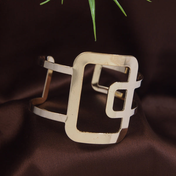 Geometric Shape Cuff Kada