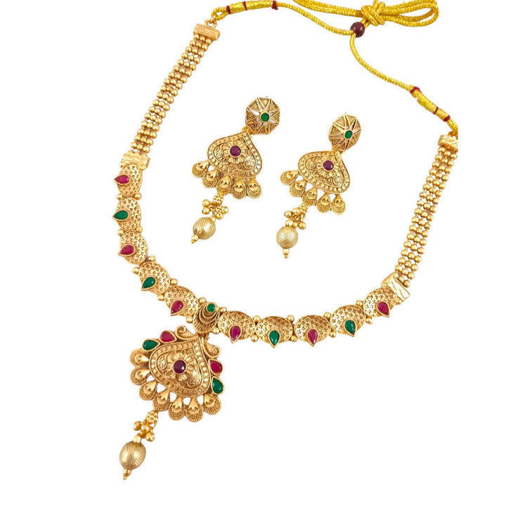 Antique Kundan and Pearl Necklace Set - Trendisia