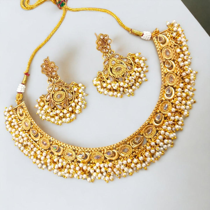 Traditional Pearls Necklace set With Earrings - Trendisia