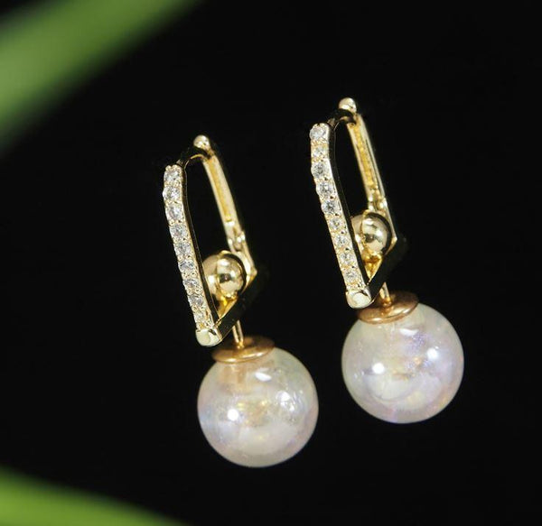 Gold Plated White Pearl Design Drop Cubic Zicronia Korean Earring - KRNER 4795 - Trendisia