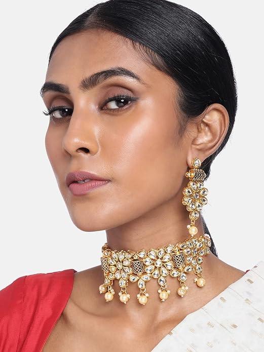 Gold tone Kundan Jewellery set - Trendisia
