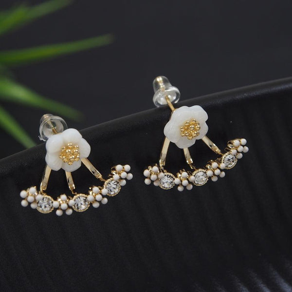 Korean Gold Plated White Floral Stud Earring- KRNER 4646 - Trendisia