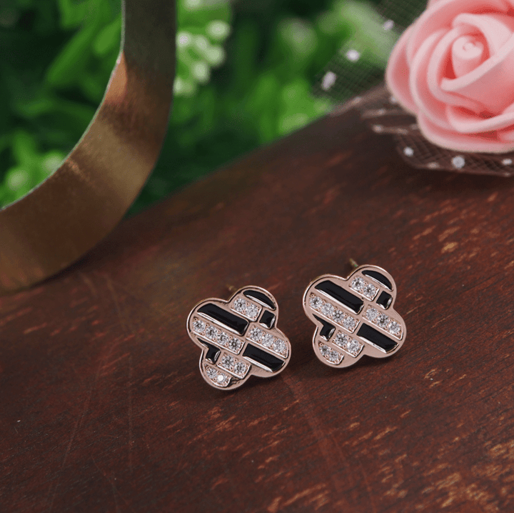 Korean Gold/Silver/Rosegold Plated Clover Shaped Stud Earring- KRNER 3141 - Trendisia