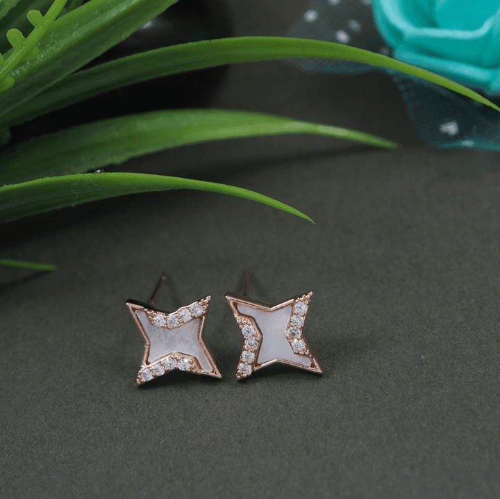 Korean Gold/Silver/Rosegold Plated Simple Star Shaped Stud Earring- KRNER 3131 - Trendisia