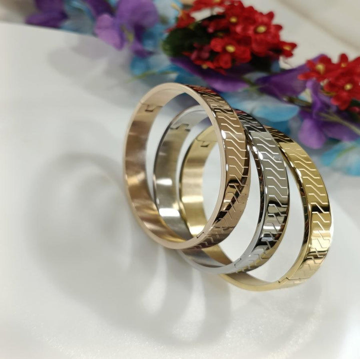 Set of Three Stainless Steel Unisex Kada- STKD 4152 - Trendisia