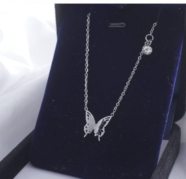 Stainless Steel Butterfly Pendent Necklace - STNK 5039 - Trendisia
