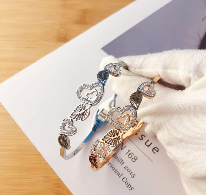 Stainless Steel Cubic Zirconia Heart Leaf Kada - STKD 5056 - Trendisia