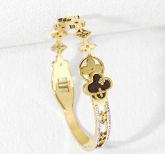 Stainless Steel Gold Plated Clover Shaped Kada- STKD 4880 - Trendisia