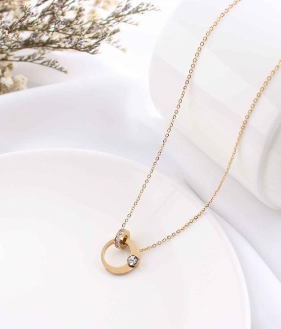 Stainless Steel Interlocking Pendent Necklace - STNK 5035 - Trendisia