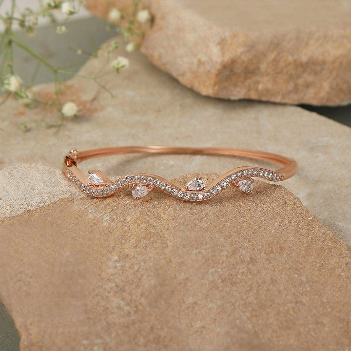 Women Rose Gold Bracelet - Trendisia