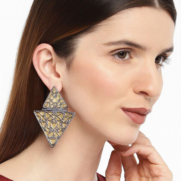 Black & Gold Triangular Filigree Studs - Trendisia