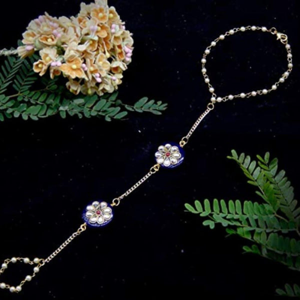 Delicate Embellished Ring Bracelet - Trendisia