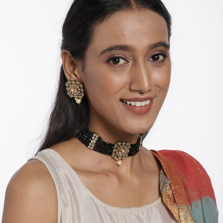 Gold-Plated Kundan Handcrafted Jewelry Set - Trendisia