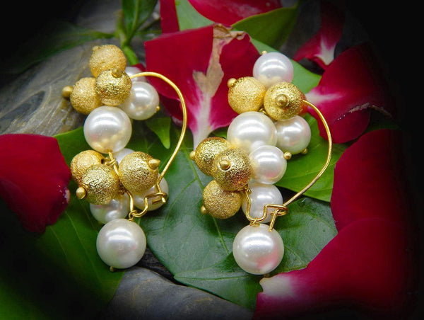 Gold-Plated White Contemporary Hoop Earrings - Trendisia