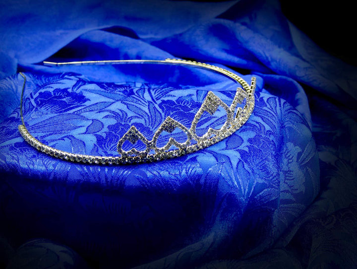 Gold-Toned Heart Shaped Hairband - Trendisia