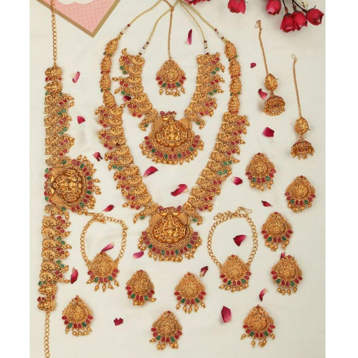 Set Of 17 Gold-Plated Jewellery Set - Trendisia