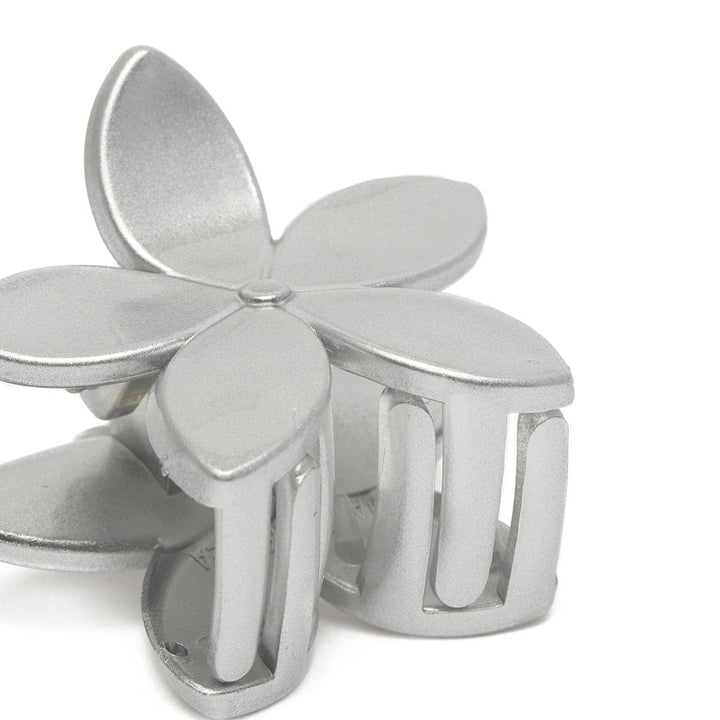 Silver-Toned Claw Clip - Trendisia